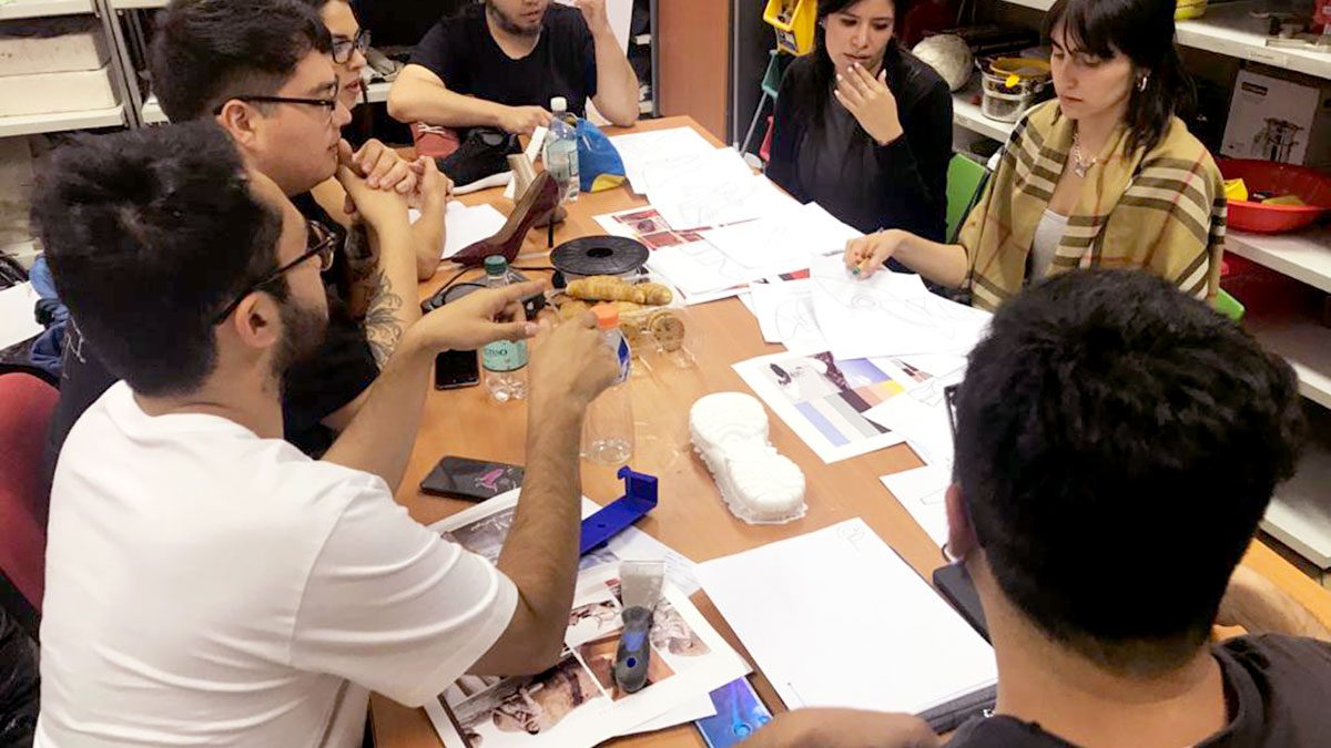 Impresión 3D: Escuela de Diseño lidera proyecto con Guante-Gacel